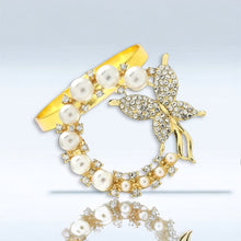 Load image into Gallery viewer, Pearl Butterfly Napkin Rings, Pearl Napkin Rings, Butterfly Napkin Rings, Gold Napkin Rings, Wedding Napkin Rings, Holiday Napkin Rings, Decorative Serviette Rings, Holiday Napkin Holders, Napkin Ring Buckles, Wedding Decorations, Decorations for Weddings, Dinner Table Rings, Dinner Table Decor, Halloween, Thanksgiving, Banquet, Party, Wedding