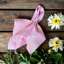 Load image into Gallery viewer, Pink Linen Napkins, Baby Pink Napkins, Pink Napkins, Linen Napkins, Handmade Napkins, Wedding Napkins, Valentine's Day napkins, Luxury linen napkins, Dinner Napkins, Dining napkins, cloth napkins, Napkins, Napkins Set, Table Napkins, Spring linen napkins, party napkins, Flax napkins