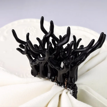 Load image into Gallery viewer, Black Coral Napkin Rings, Coral Napkin Rings, Beach Napkin Rings, Tropical Napkin Rings, Nautical Napkin Rings, Handmade Napkin Rings, coral, Wedding Decoration, tropical table decor, tropical napkin rings, Tabletop Decor, Party Wedding Set, party, Ornament Table Setting, Napkin Rings Wholesale, Napkin Ring Buckles, napkin decor, Holiday Napkin Ring, Holiday Napkin Holder, Dinner Table Decor, coral napkin rings, beach table decor, beach set up, beach decoration, coastal decor