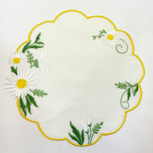 Load image into Gallery viewer, Spring placemats, Flowers, embroidered linen placemats, Floral placemats, Easter placemats, Wedding placemats, Handmade Placemats, Embroidered linen placemats, Embroidered placemats, Colorful placemats, Decorative placemats, Tea table mats, Table mats, Placemats