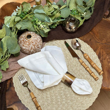 Load image into Gallery viewer, Buffalo horn napkin rings, buffalo horn, buffalo horn made, natural napkin rings, handmade napkin rings boho napkin rings, bohemian napkin rings, Dinner Table Rings, wedding napkin rings, Wedding Decoration, Party Wedding Set, party, classic table decor, Tabletop Decor, Ornament Table Setting, Napkin Ring Buckles, napkin decor, Holiday Napkin Ring, Holiday Napkin Holder, Dinner Table Decor, Decorative Serviette Ring, Decoration for Wedding, classy table decor