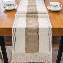 Load image into Gallery viewer, Woven Hemp Rope Table Runner