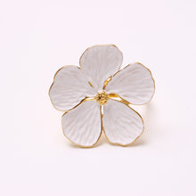Load image into Gallery viewer, Plum Blossom Napkin Rings (6pcs/set)