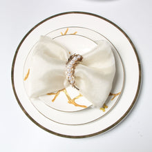 Load image into Gallery viewer, Feather Napkin Rings (4pcs/set)