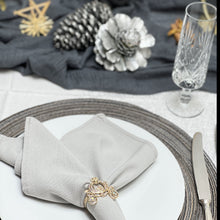 Load image into Gallery viewer, Cinderella Napkin Rings (4pcs/set)