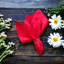 Load image into Gallery viewer, Red Linen Napkins, Red Napkins, Red Wedding Napkins, Linen Napkins, Dinner Napkins, Handmade Napkins, Wedding Napkins, Valentine&#39;s Day napkins, Luxury linen napkins, Dining napkins, cloth napkins, Napkins, Napkins Set, Table Napkins, Spring linen napkins, party napkins, Flax napkins
