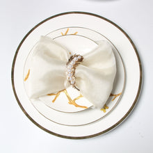 Load image into Gallery viewer, Feather Napkin Rings (4pcs/set)
